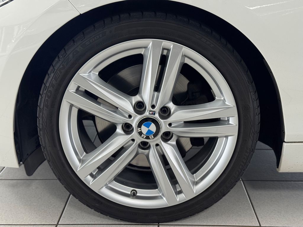 BMW 228 i M Sport Cabrio /DAB/Tempomat/SHZ/Leder BMW 228 i M Sport Cabrio /DAB/Tempomat/SHZ/Leder