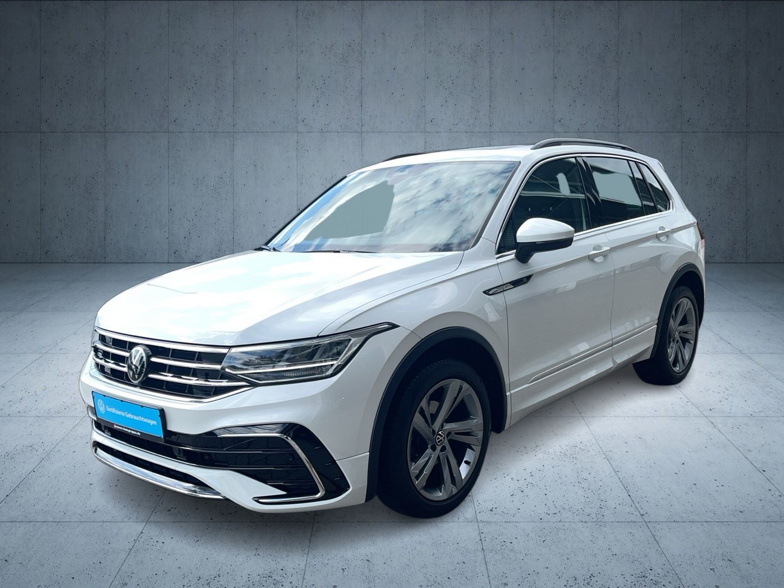 Volkswagen Tiguan R-Line 1.5 TSI DSG LED NAVI HUD PDC SHZ foto 2
