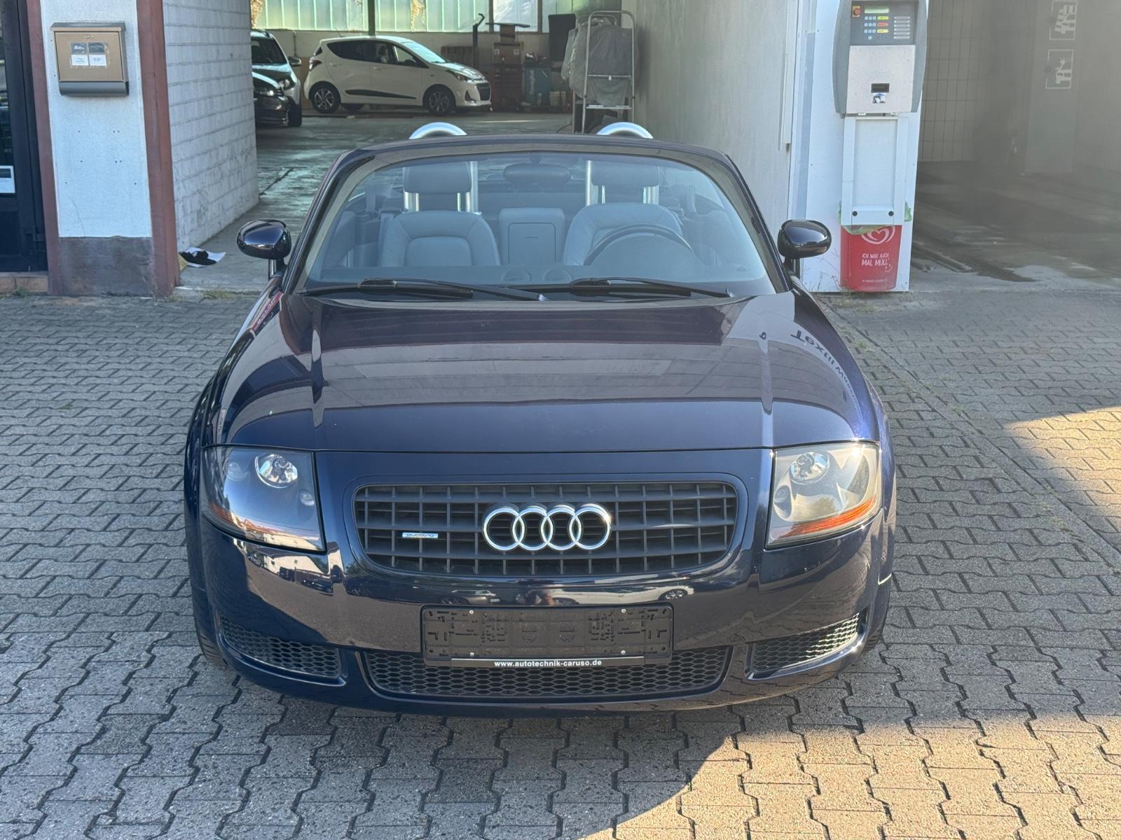 Audi TT Roadster 1.8T quattro 132 kW | S-line