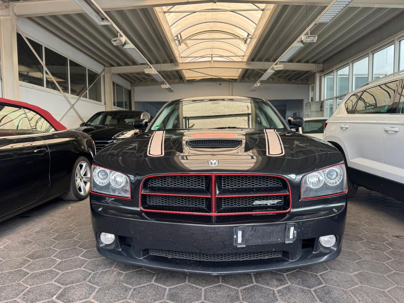 Dodge Charger SRT 8 V8 HEMI 8-Fach