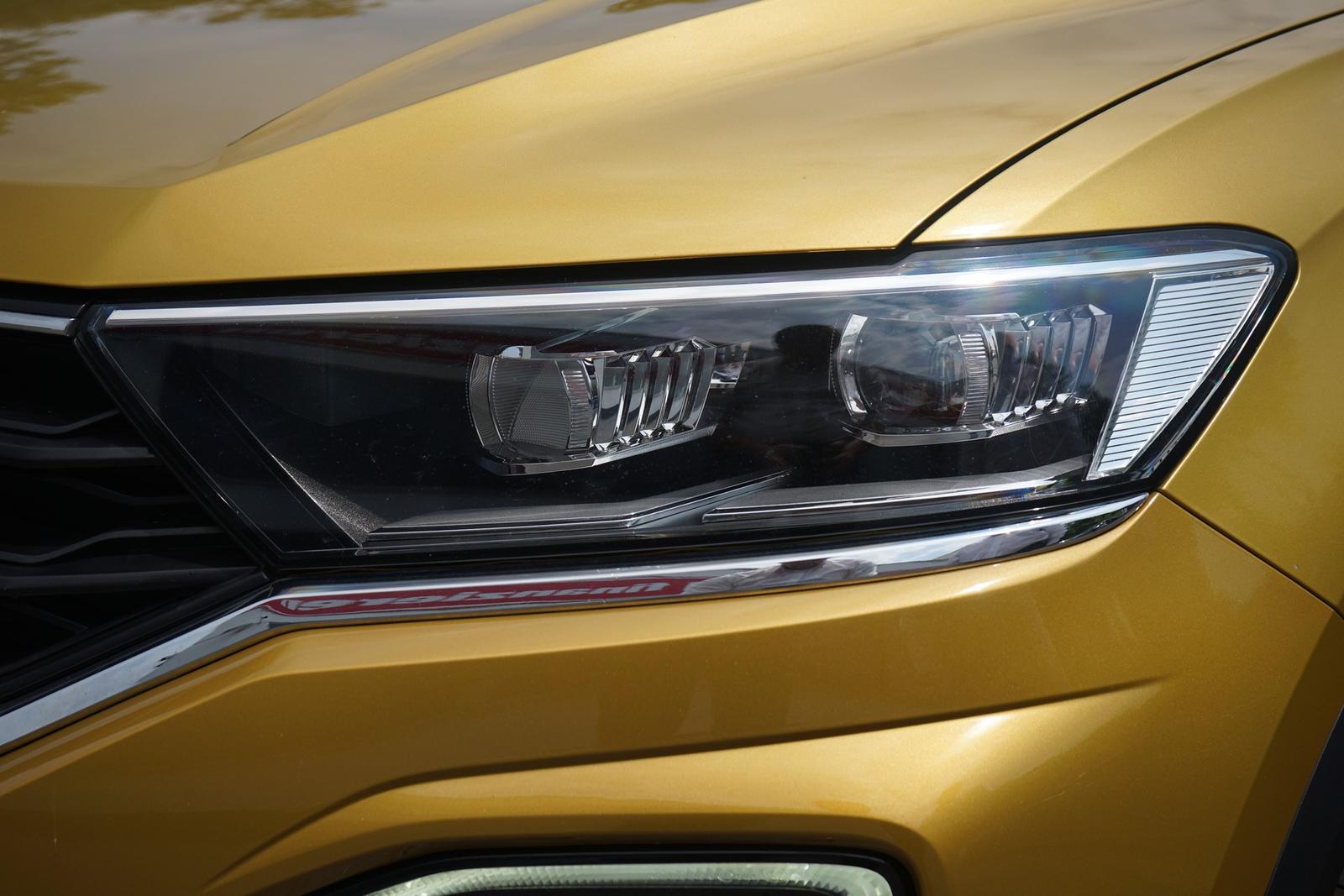 Volkswagen T-Roc 1.5 TSI Active DSG ACC Standheizung LED, миниатюра 29