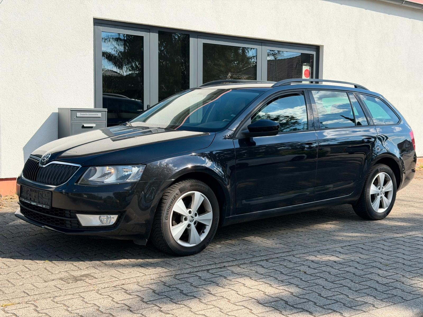 Skoda Octavia TDI Combi Elegance *Teilleder*