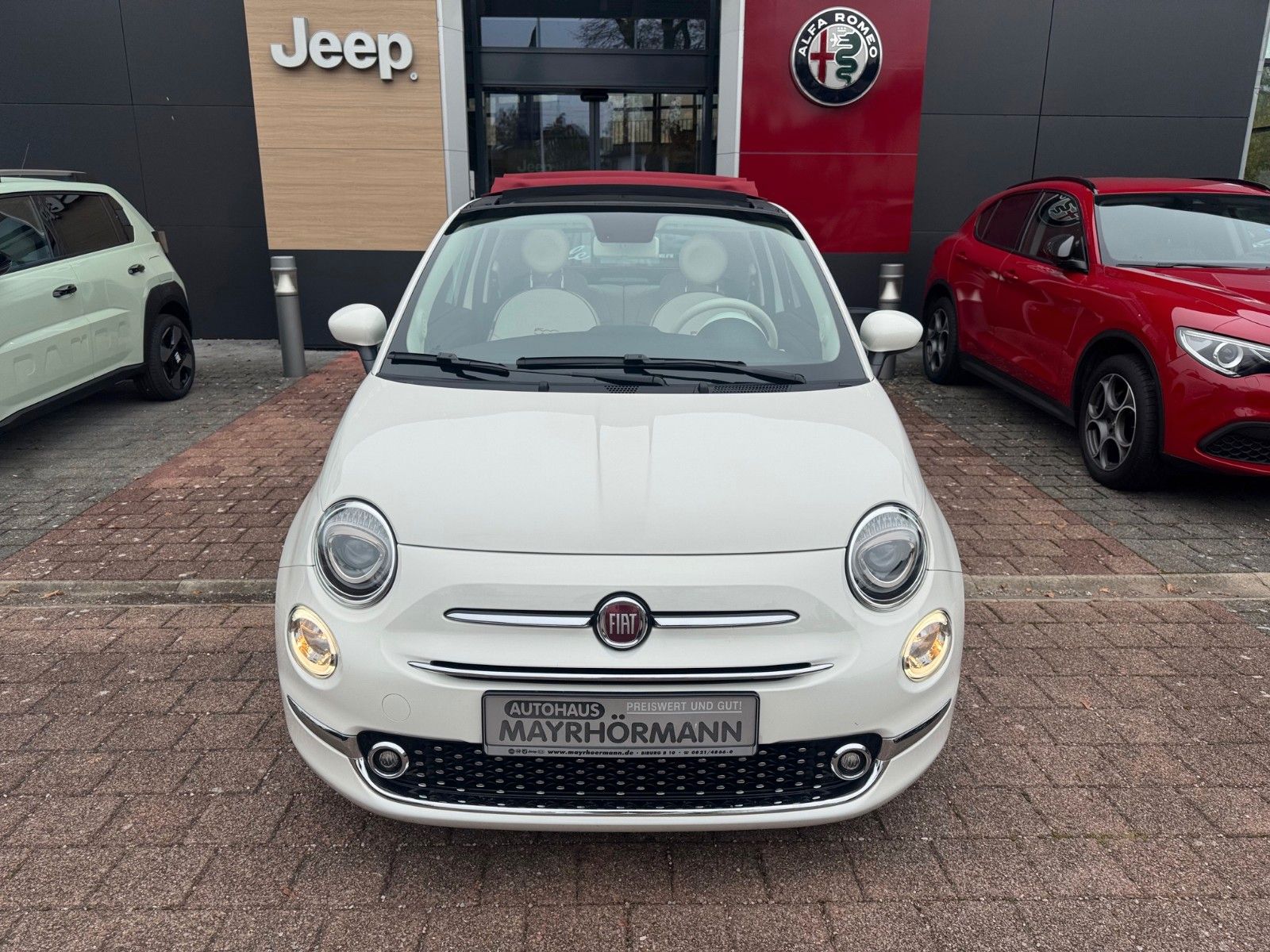 Fahrzeugabbildung Fiat 500C DOLCEVITA 51kW (70PS) KLIMAAUT. CARPLAY