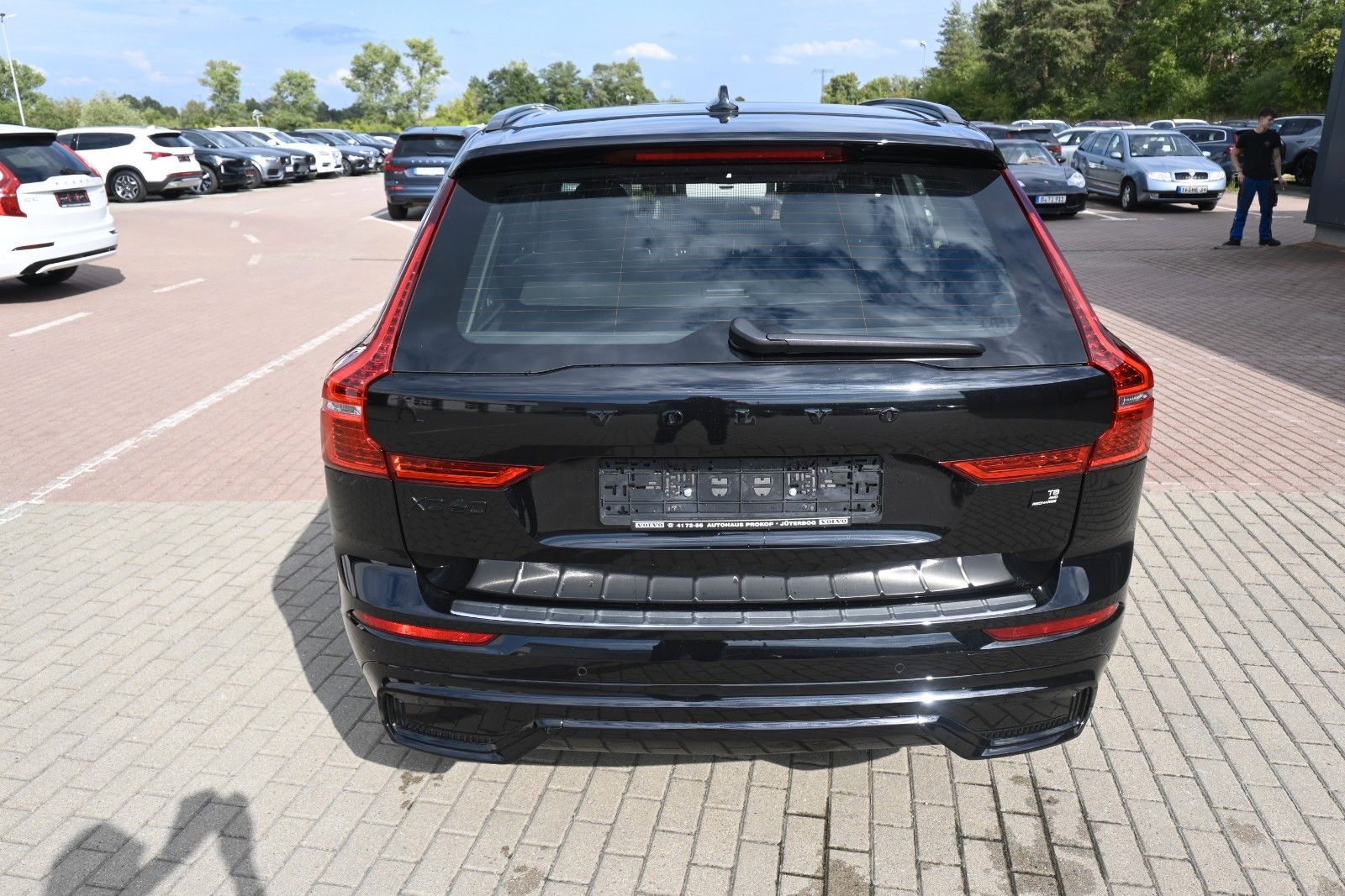 Fahrzeugabbildung Volvo XC60 T8 Ultimate Black Edit.*360°*AHK*HUD*PANO*