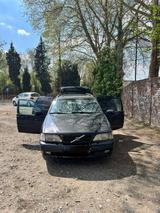 Volvo V70 mit verdunkelten Scheiben - Volvo V70 in Duisburg