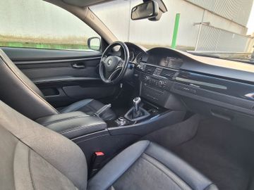BMW 320 - 11