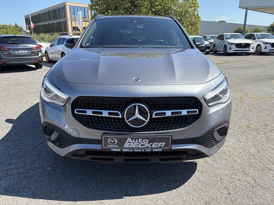Mercedes-Benz GLA (BM 247)(02.2020->) GLA 180 (247.784) foto 3