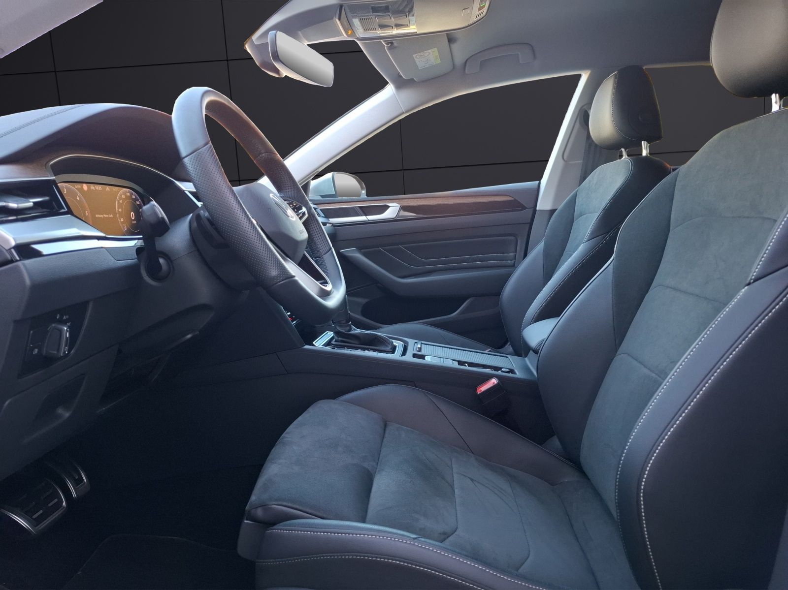 Fahrzeugabbildung Volkswagen Arteon SB TDI Elegance DSG LED AHK NAvi AID ACC