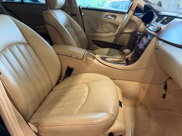 Mercedes CLS 500 - 7