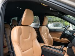 Volvo XC 90 – 23 / 30