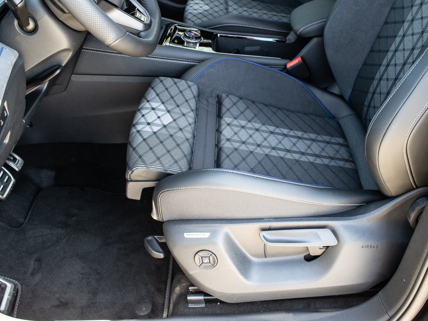 Volkswagen Tayron - Bild 16