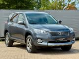 Toyota RAV 4 RAV4 Travel - gebrauchte Toyota RAV 4 aus dem Jahr 2012
