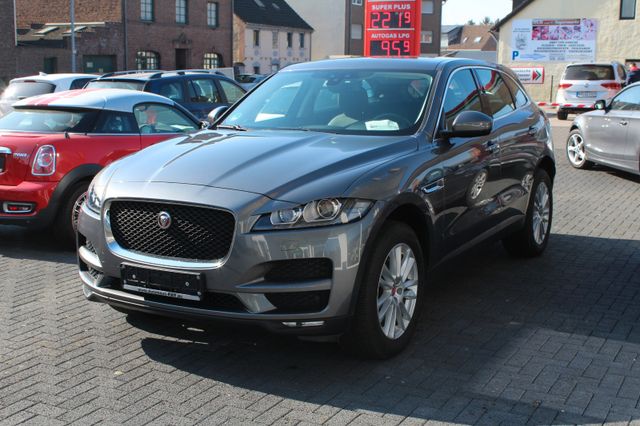 Jaguar F-PACE Prestige AWD 1.Hand erst 29000KM