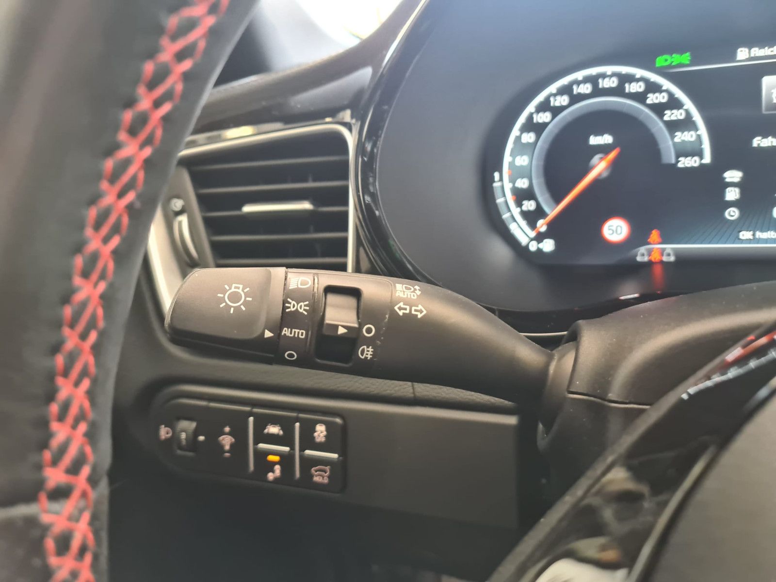 Fahrzeugabbildung Kia pro cee'd / ProCeed / 1. Hand / KAMERA / LED