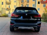 BMW X1 xDrive20i xLine Steptronic xLine - BMW X1 in München