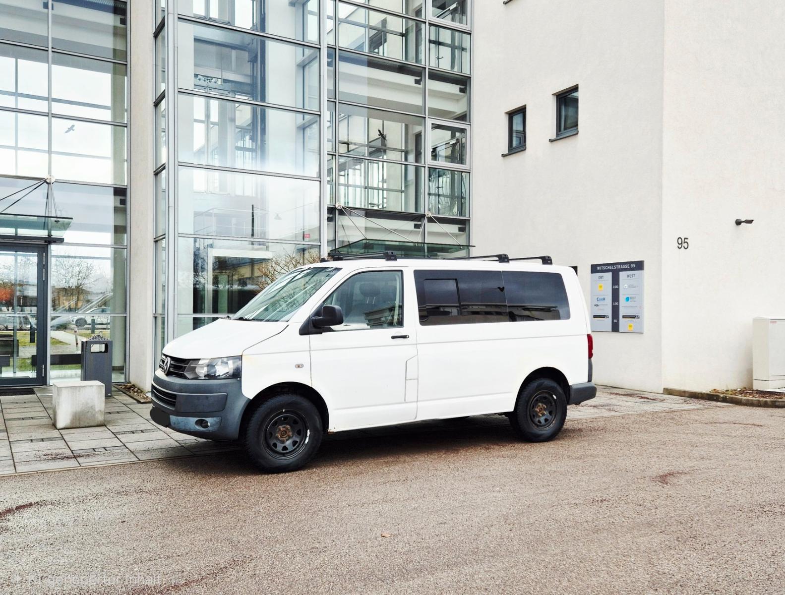 Volkswagen T5 Transporteri  4Motion