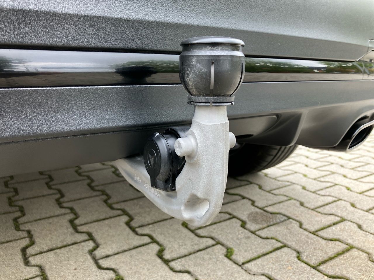 Fahrzeugabbildung Mercedes-Benz GLA 200 AMG AHK Night Multibeam Ambiente Adv.Sou