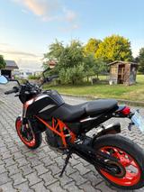 KTM Duke 690 R - Offers