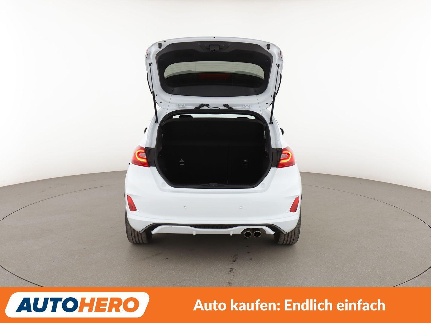 Ford Fiesta 1.5 EcoBoost ST*TEMPO*PDC*SHZ*RECARO*BT*
