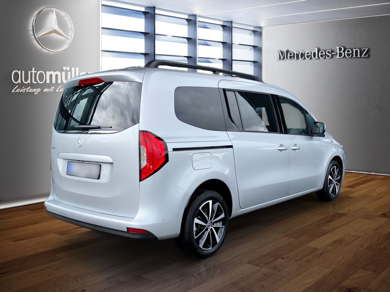 Fahrzeugabbildung Mercedes-Benz T 180 lang 2xKlima AUT DynLicht Fernlichtass. LM