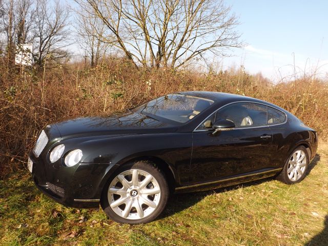 Bentley Continental GT - perfekt wie ein Neufahrzeug!!!