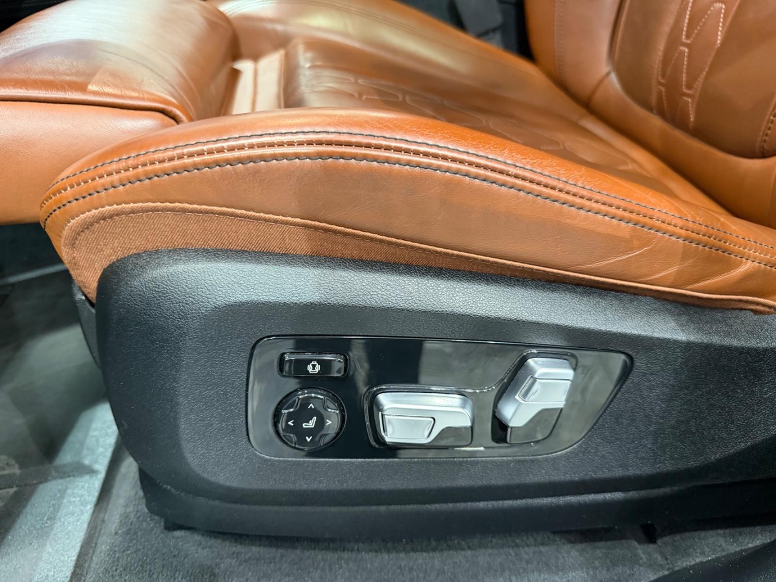 BMW X7 M50 d xDrive 6-SITZER PANO+TV+LUFT+LASER+HUD