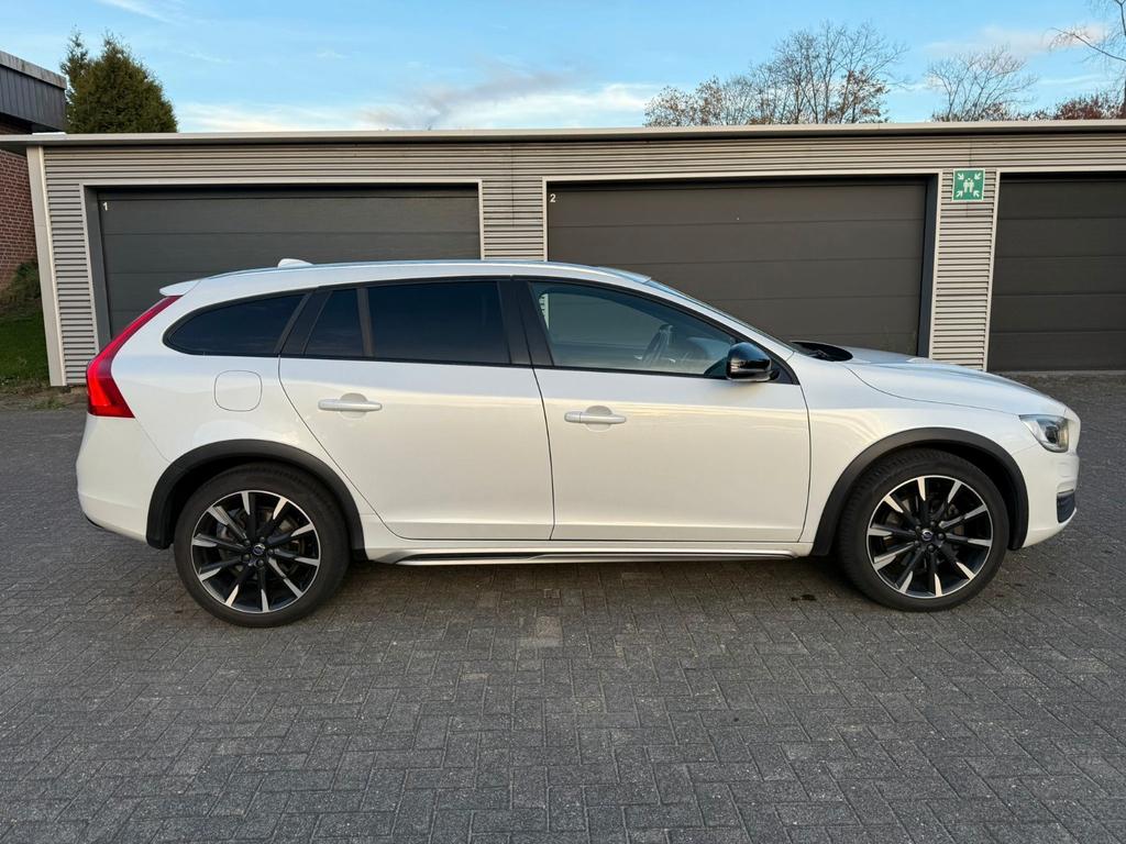 Volvo V60 Cross Country