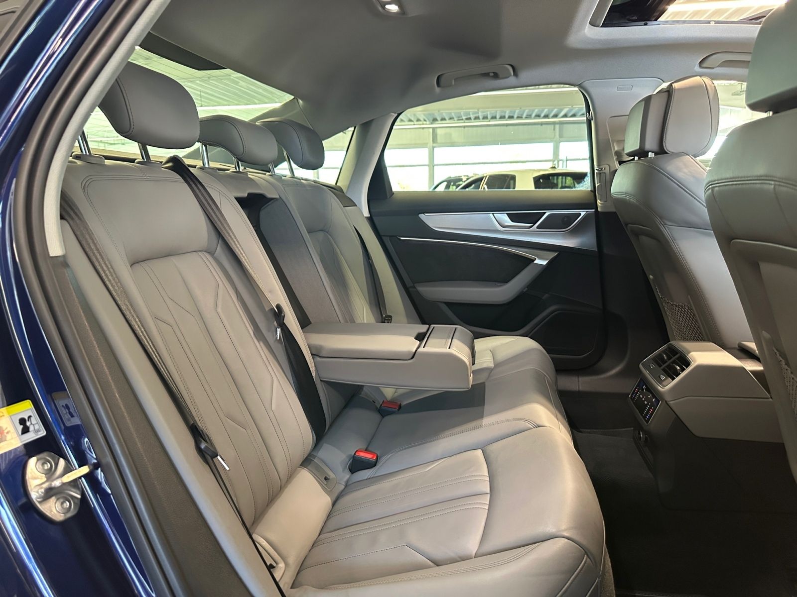 Audi A6 - Bild 12