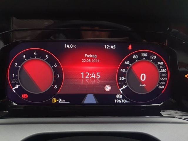 Fahrzeugabbildung Volkswagen Golf Variant 1.0 TSI Life 4xSHZ. STDHZ. LED NAVI