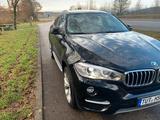 BMW X6 xDrive40d - - BMW X6: 6x6