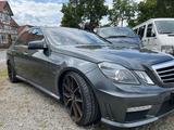 Mercedes-Benz E 63 AMG  TOP - gebrauchte Mercedes-Benz E 63 AMG aus dem Jahr 2012