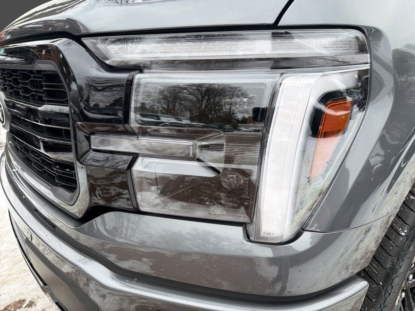 Fahrzeugabbildung Ford F 150 Lariat Black MY25 5,0-V8 4x4 SuperCrew-Vol