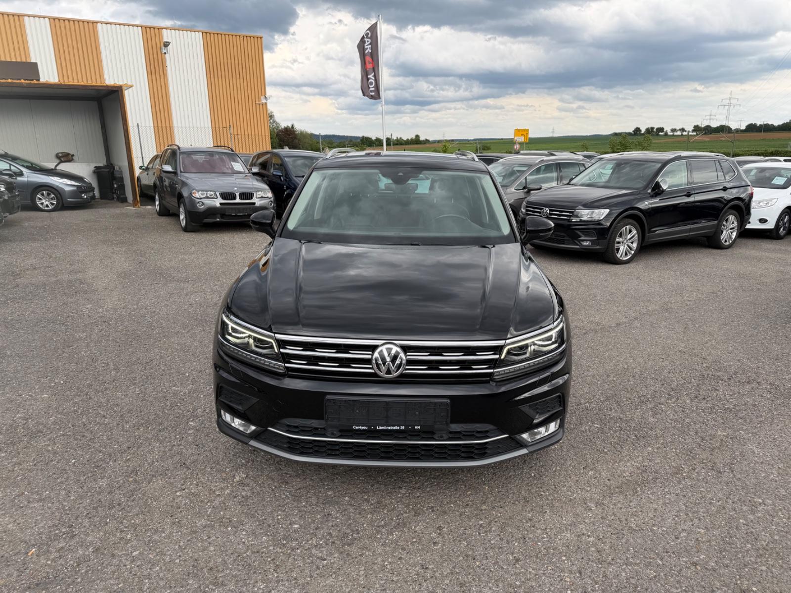 Volkswagen Tiguan Highline 4Motion Leder Pano ACC Navi LED