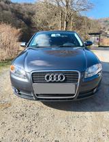 Audi A4 B7 1.6 Limousine - Audi A4 mit Benzin-Antrieb: Limousine, 1.6