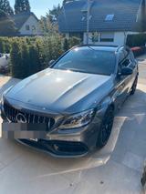 Mercedes-Benz C 63 AMG T V8 Biturbo*Pano*Keramik*HU NEU 07/28