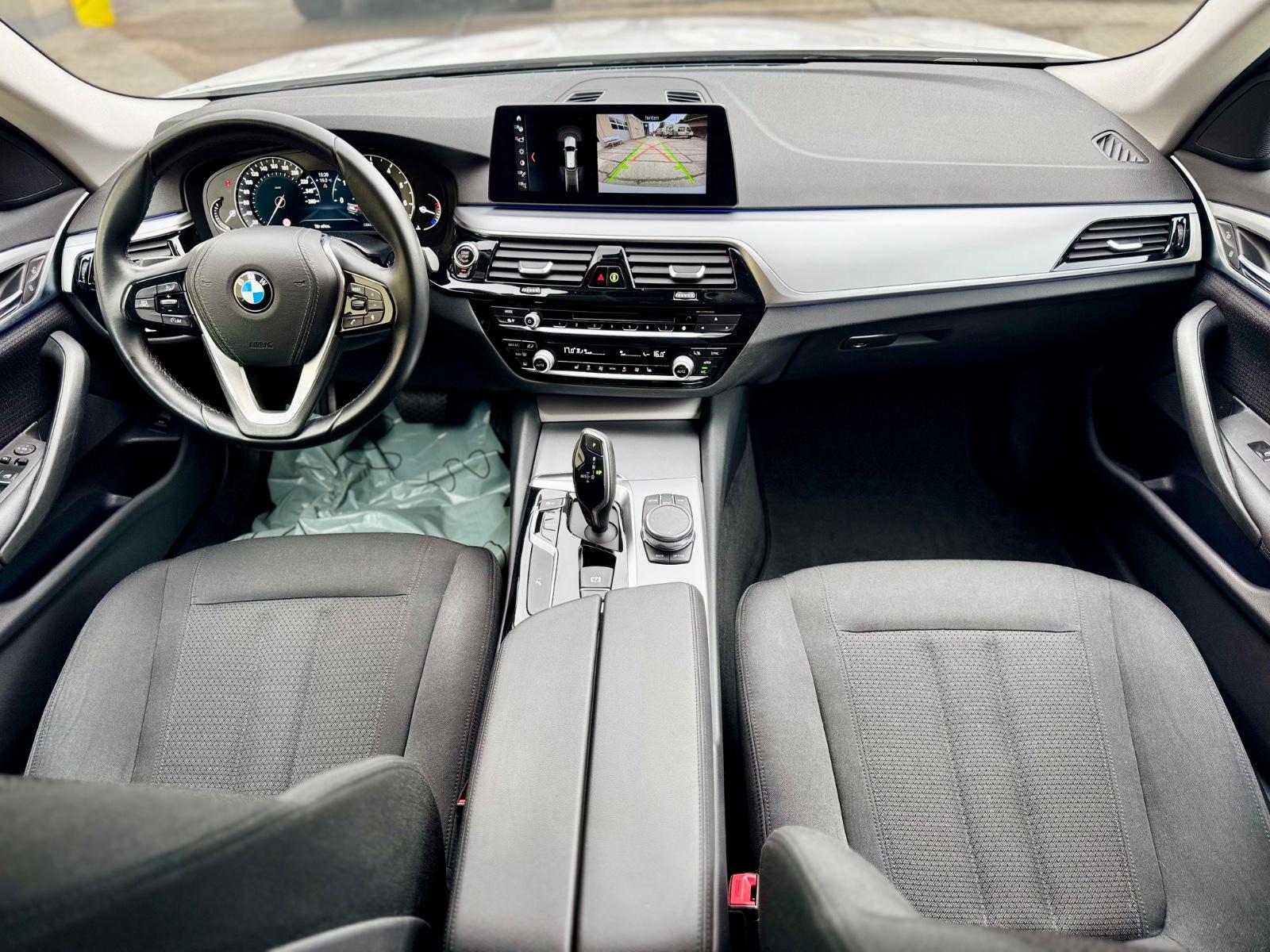 BMW 520i Touring/Automatik/AHK/Hi-Fi/Gepflegt