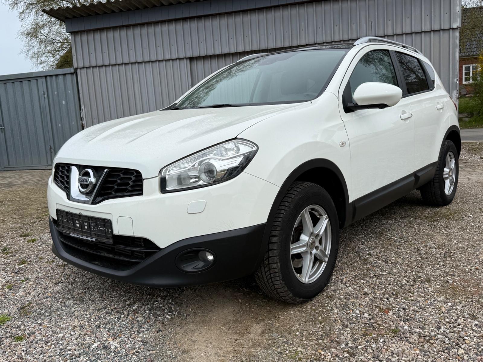 Nissan Qashqai Tekna LEDER PANO 360° NAVI