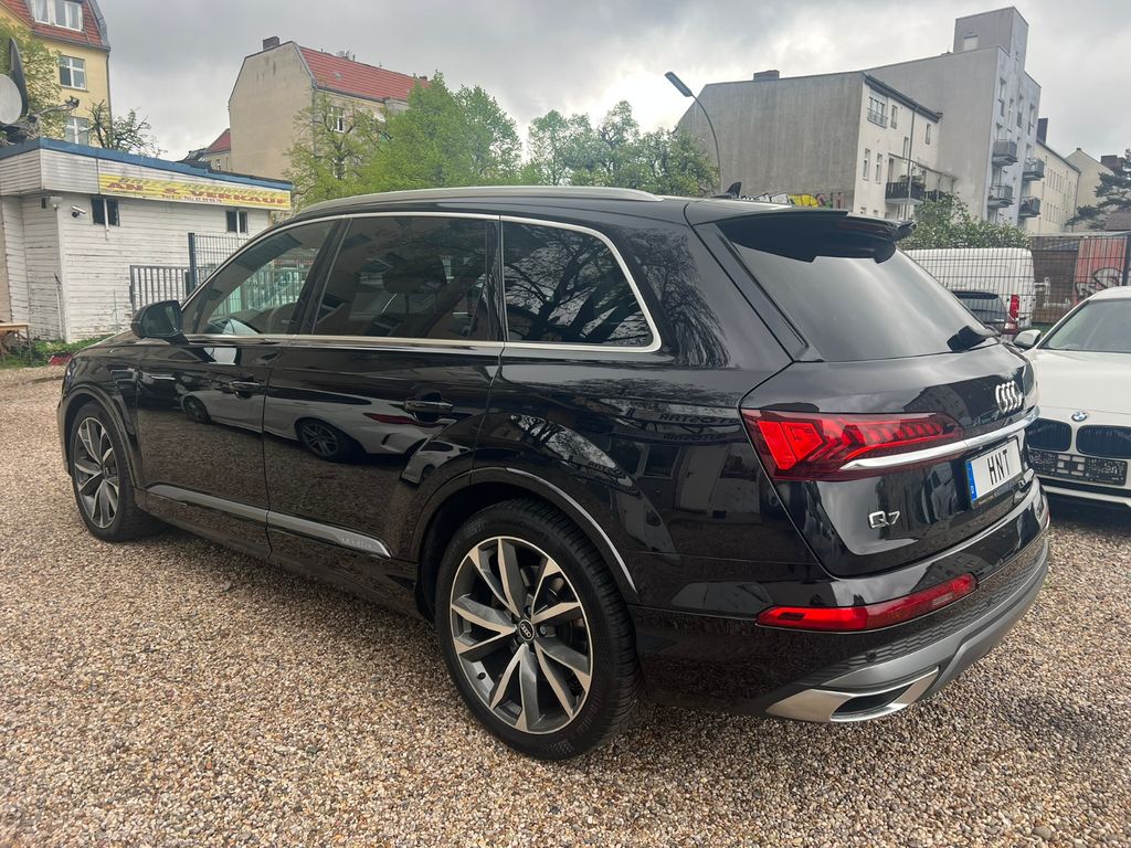 Audi Q7 50 TDI Quattro 3x S line*Pano*7.Sitzer*Matrix