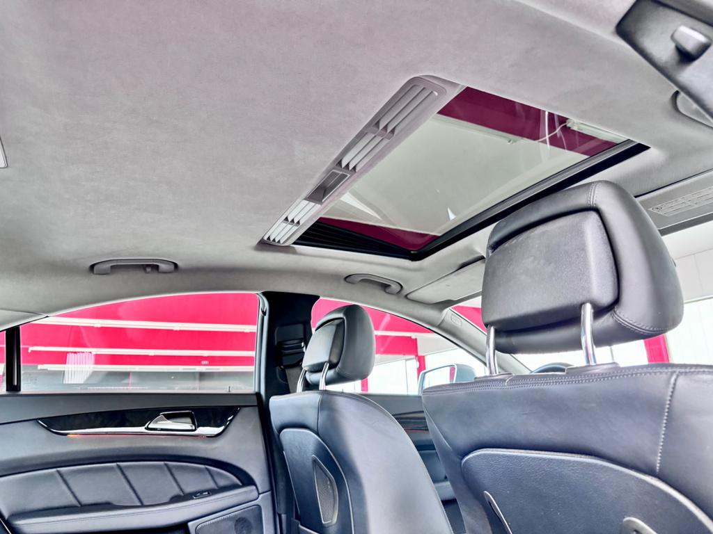 Mercedes-Benz CLS 500