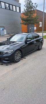 BMW 318d M Sport M Sport - BMW 318 Gebrauchtwagen in München