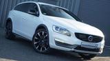 Volvo V60 Cross Country D4 AWD Geartronic Summum S... - Volvo V60 Cross Country aus 2015