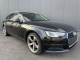 Audi A4 2.0 TDI AVANT S-Tronic HEAT TOW PDC 19" - Audi A4: Kleinwagen
