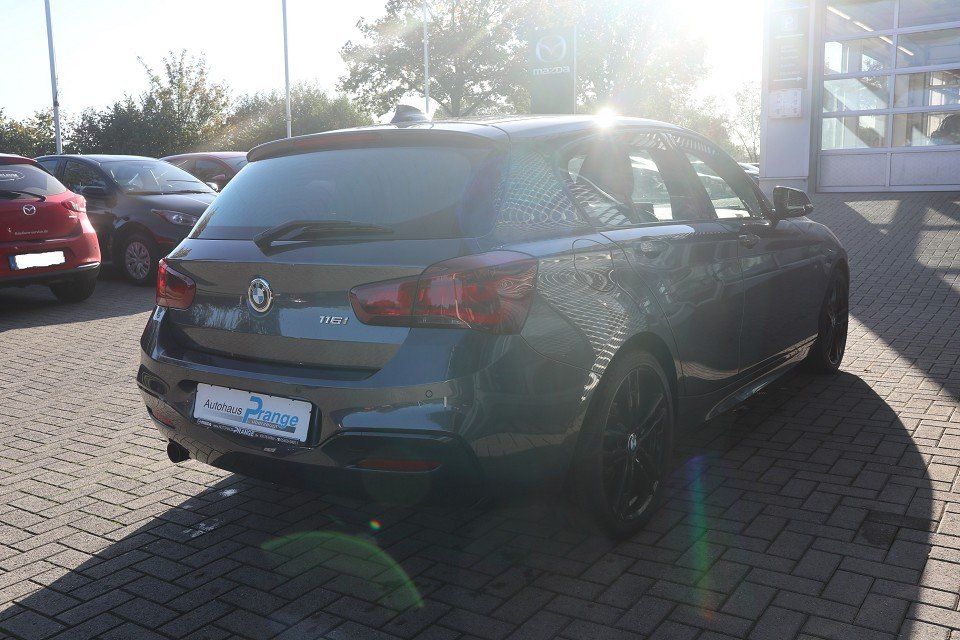 Fahrzeugabbildung BMW 116i Edition M Sport Shadow Alcantara 18-Zoll LE