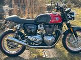 Triumph Thruxton r