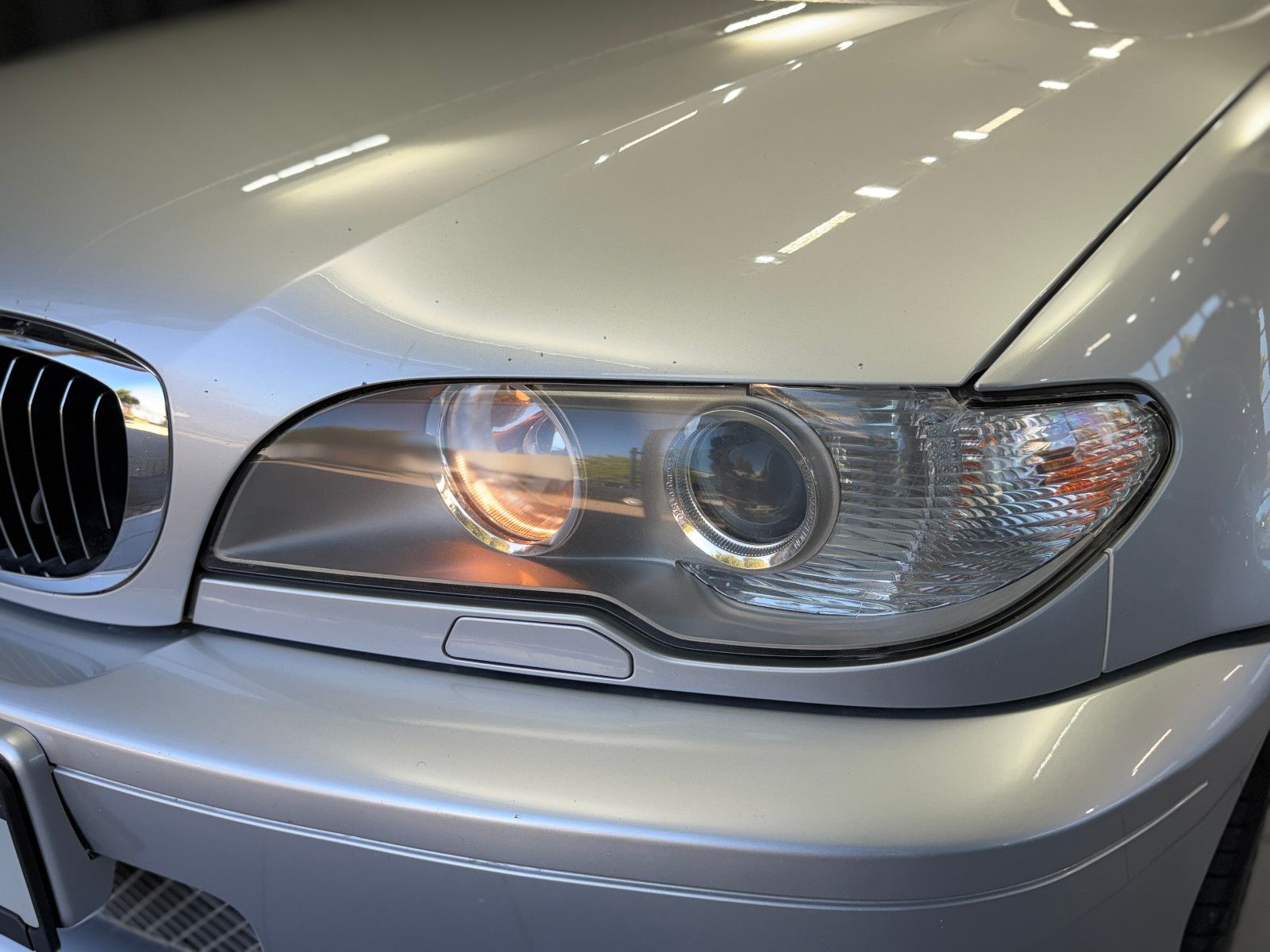 Fahrzeugabbildung BMW 330Ci|M-PAKET 2|HIFI|PDC|NAVI|LCI