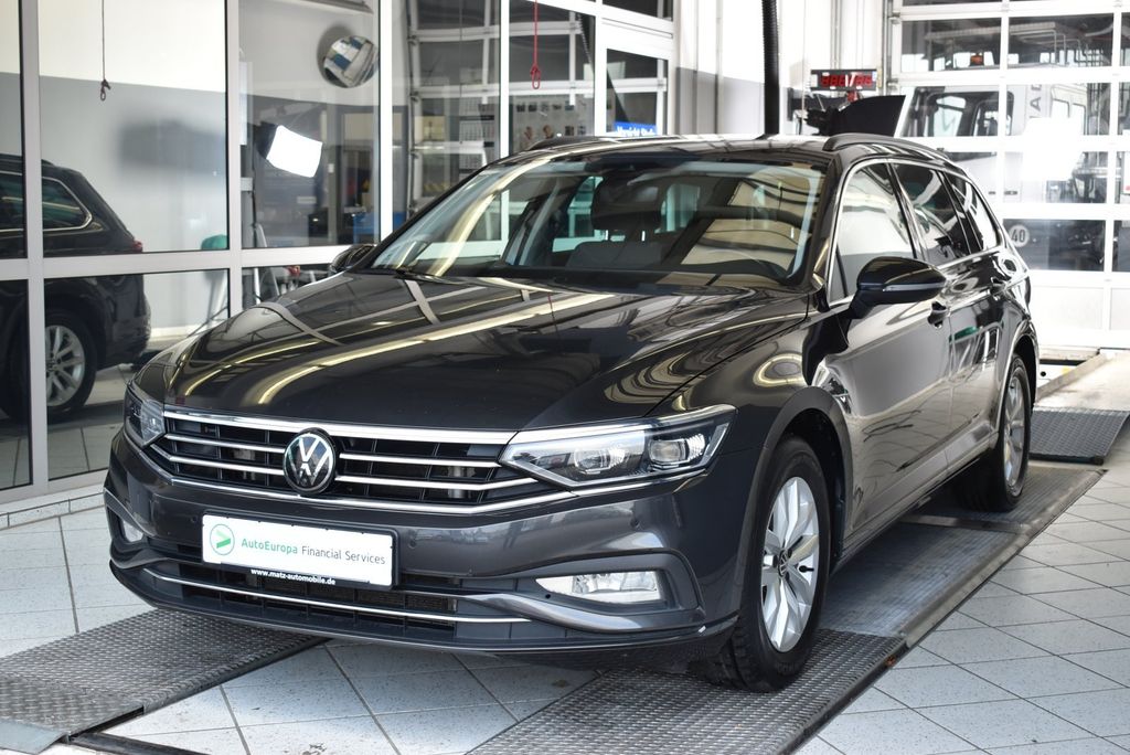 Image of Volkswagen Passat Variant
