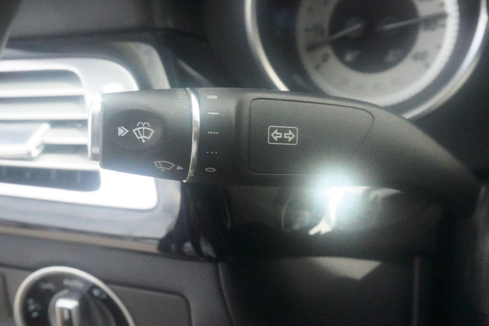 Mercedes-Benz CLS 400 Multibeam 360° Totwinkel Schiebedach foto 25
