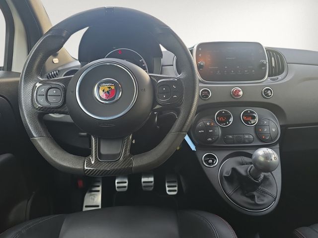 500C 1.4 T-Jet 595C esseesse BI-XENON+NAVI.+PDC+
