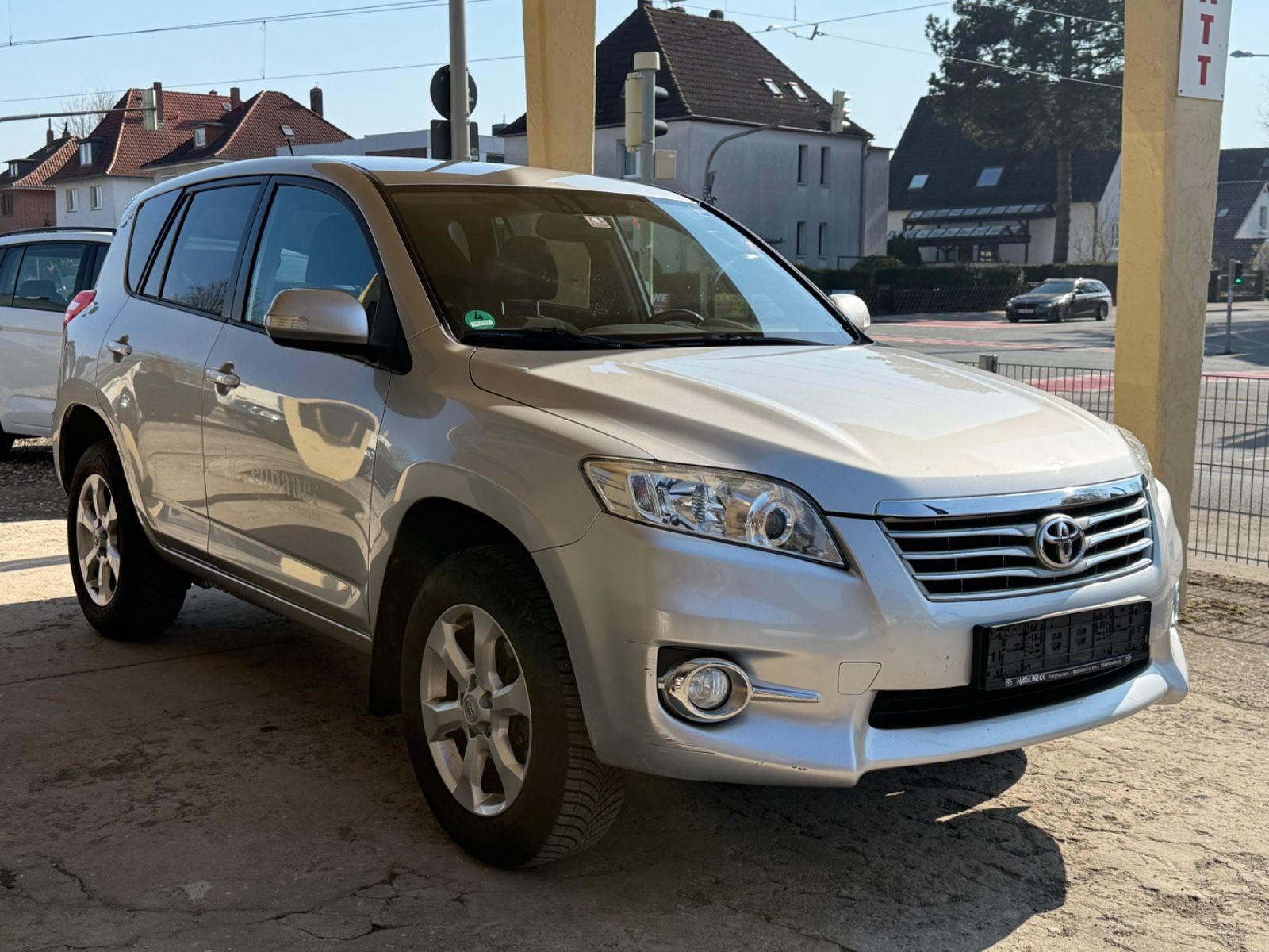RAV4 Life Automatik|Xenon|158Ps|