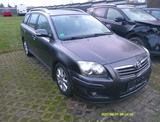 Toyota Avensis Kombi 2.0 D,Standheizung,FESTPREIS!!!! - Toyota Avensis: Standheizung